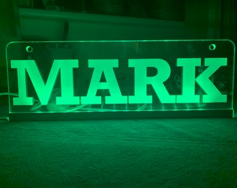 Naamplaatje Truck Trucker Cabine-interieur Gegraveerd Usb Led-licht, 9+ RGB en App-afstandsbediening 130 cm lange USB-kabel