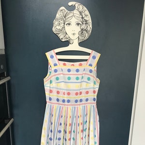 Exquisite handmade dotty 1950s circle print sun dress with pleated skirt, uk 12 image 2