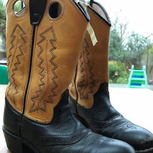 Used square toe cowboy boots new arrivals