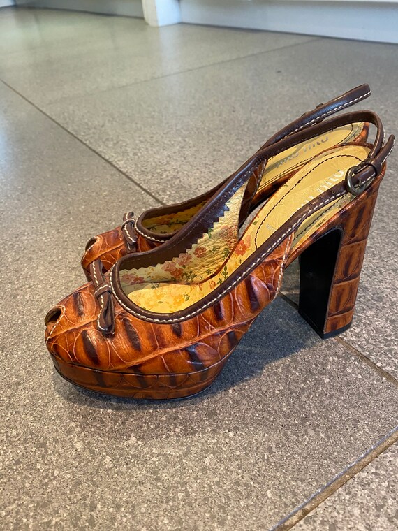 Gorgeous Miu Miu Brown Platform Mules - image 4