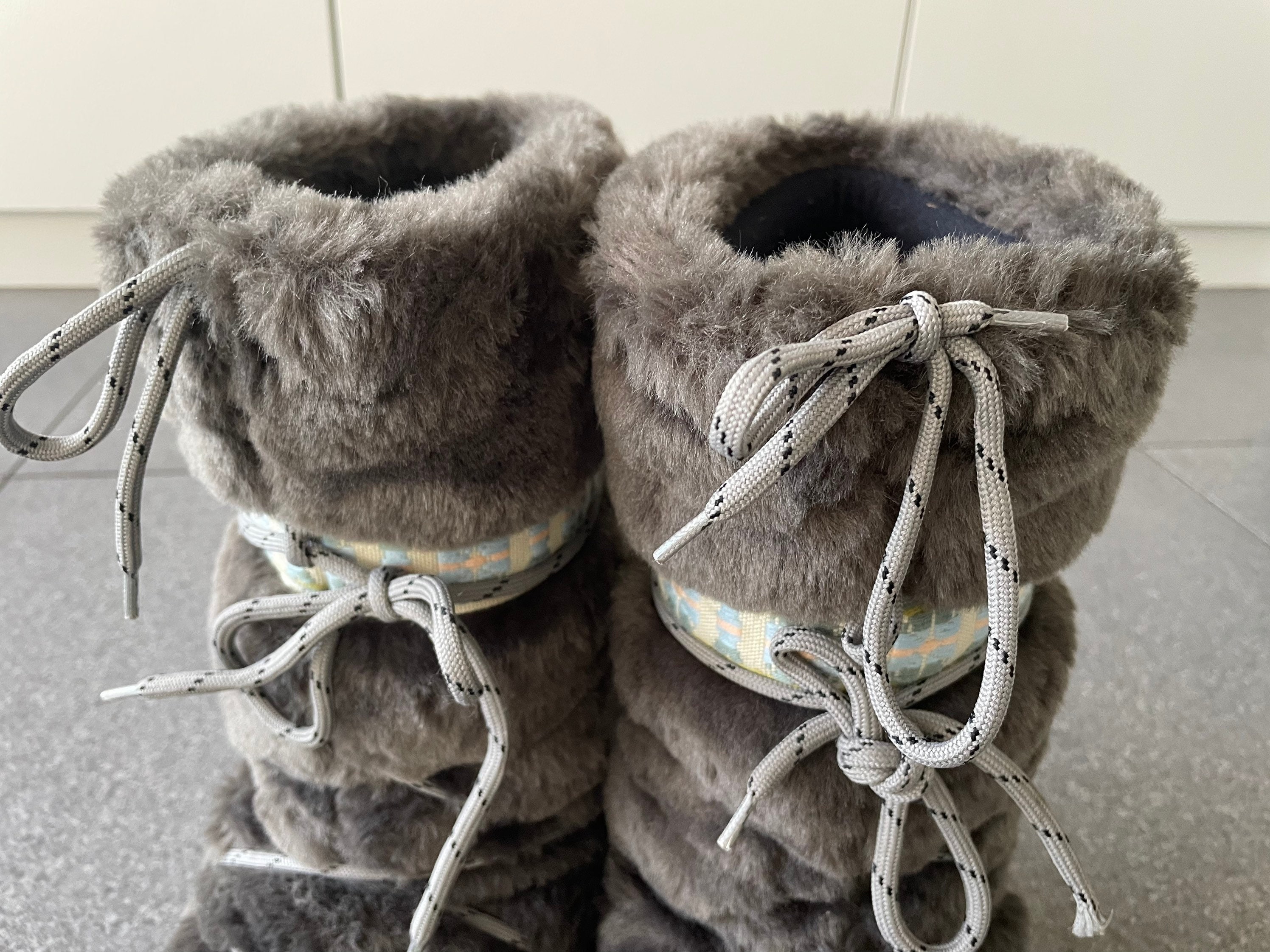 Fabulous Vintage Marc Jacobs Moon Boots Etsy Canada