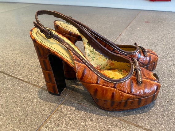 Gorgeous Miu Miu Brown Platform Mules - image 2