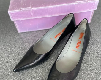 Miu Miu black leather court shoes with unusual triangular heel Size 37.5 UK (4.5)