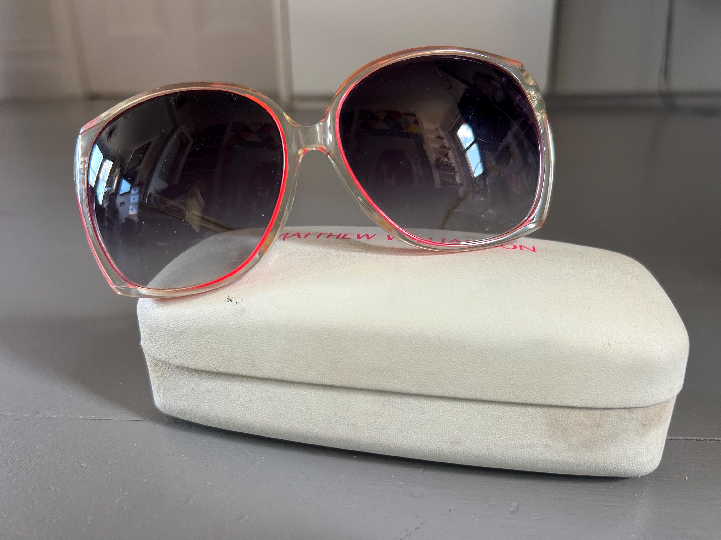 Never worn Matthew Williamson hot pink glasses Matthew Williamson for H&M Oversized Sunglasses — Mia Luxury  main image 2