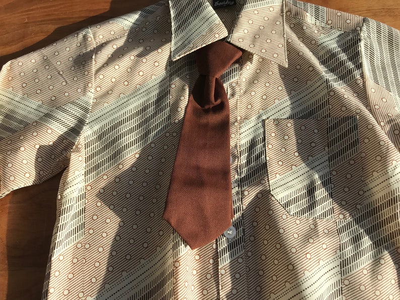 Boys /'office wear/' shirt /& tie set 4-5 years vintage kitsch costume brown cream beige