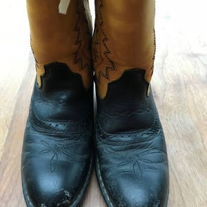 Vintage childrens stitched cowboy boots in black & yellow size 11.5 US kids UK 10.5 / EU 28 image 4