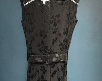 Audrey Hepburn esq 1950er schwarzes Cocktailkleid mit Strassdetail, made in London, uk 10