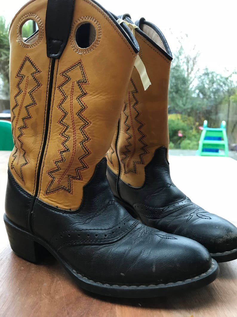 Vintage childrens stitched cowboy boots in black & yellow size 11.5 US kids UK 10.5 / EU 28 image 1