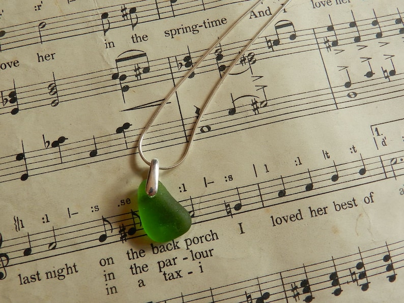 Kelly Green Seaham English Beach Sea Glass Pendant Sterling Silver Beach Jewellery Gift for Her