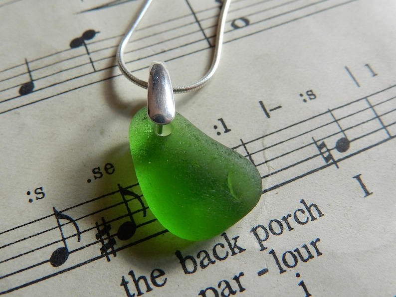 Kelly Green Seaham English Beach Sea Glass Pendant Sterling Silver Beach Jewellery Gift for Her