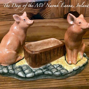 REDUCED Two Muca (pigs) salt & pepper and mustard cruet set - excellent as new shabby chic, vintage condition.