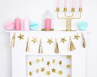 Guirlande en papier - Glands dorés Étoiles Banderoles Bannière Nouvel An Noël Décorations de cheminée Cadeaux Fête d'anniversaire