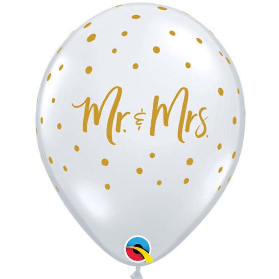 Pack of 5 Wedding Hen Party Clear Mr and Mrs Balloons with Gold Script 