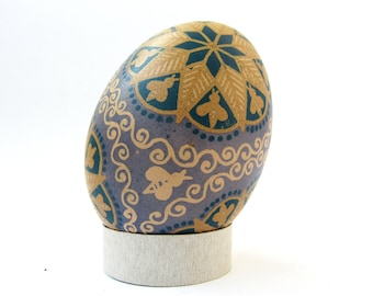 Easter eggs pysanky Painted egg with bee Beekeeper gift