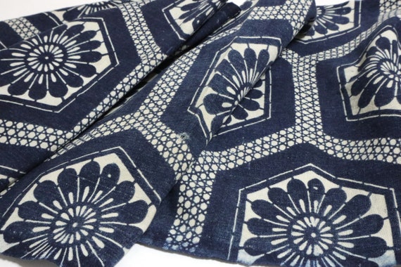 KATAZOME Japanese vintage indigo fabric 50x26cm Stencil dyed Cotton Antique Boro 179