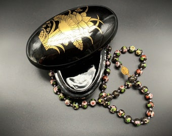 Cloisonné pearl necklace with lacquered jewelry box black/gold from Thailand, handmade