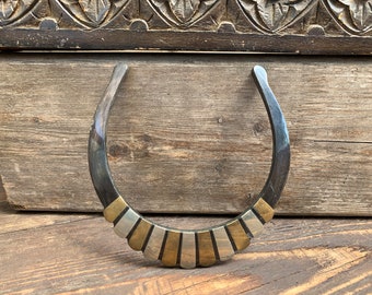 Handmade natural horn choker from water buffalo, handmade in India