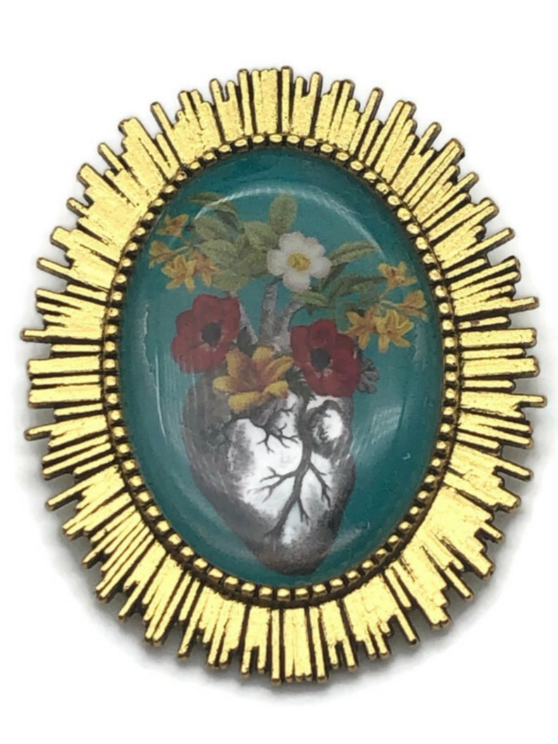 Broche ovale cabochon Coeur fleuri, Ex Voto image 6