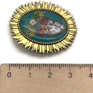 Broche ovale cabochon Coeur fleuri, Ex Voto image 7