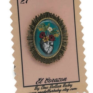 Broche ovale cabochon Coeur fleuri, Ex Voto image 2