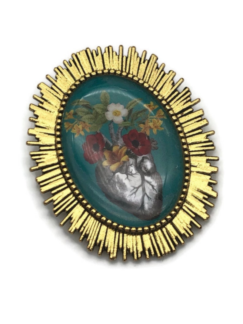 Broche ovale cabochon Coeur fleuri, Ex Voto image 4