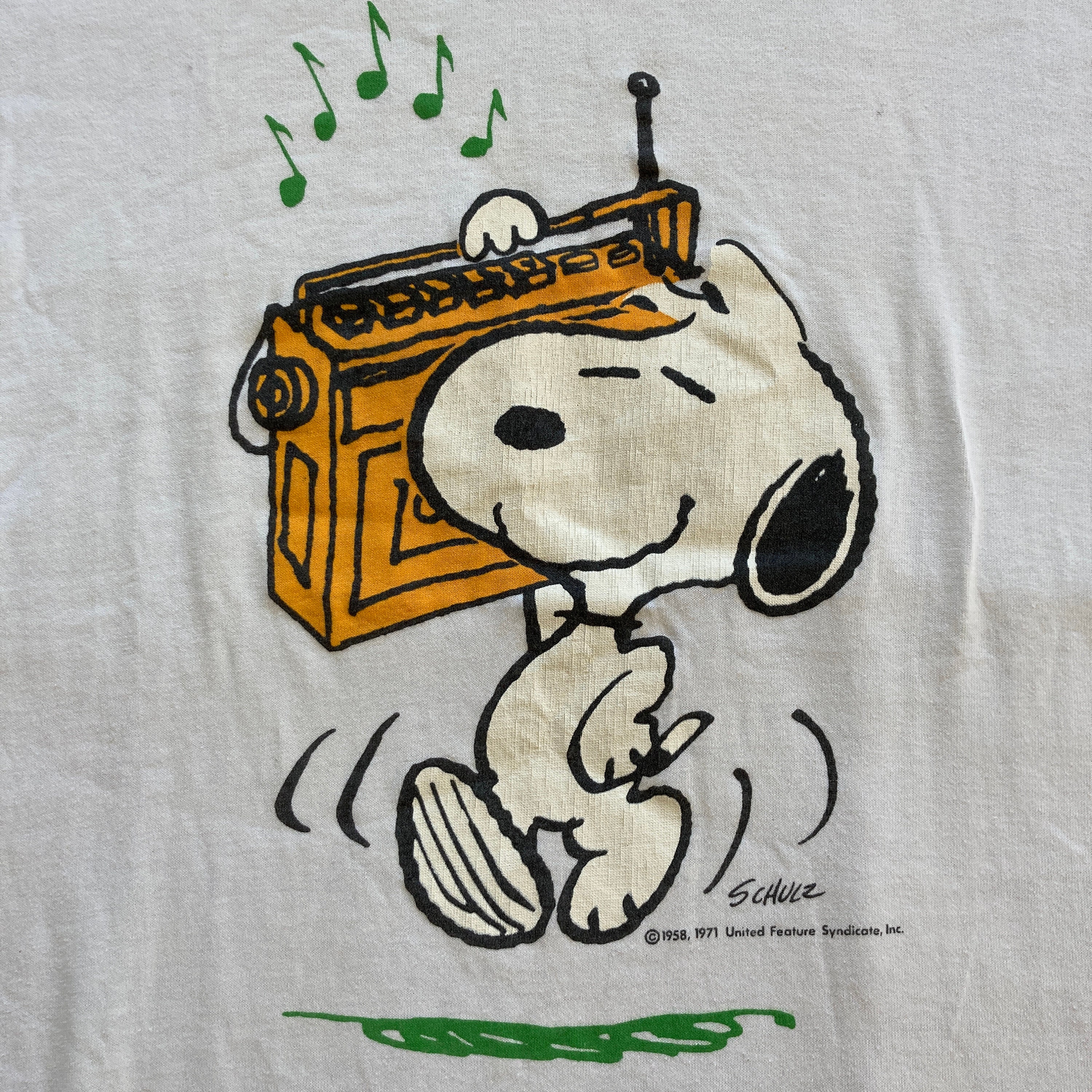 Vintage 70s SNOOPY & Boombox Music T Shirt Fitted Peanuts