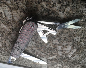 victorinox climber customized