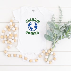 Salaam Duniya Onesie®, I&#39;m New To the Crew A Dua Come True, Baby Salaam World, Baby Clothes, Baby Shower Gift, Welcome Baby, Muslim Onesie®