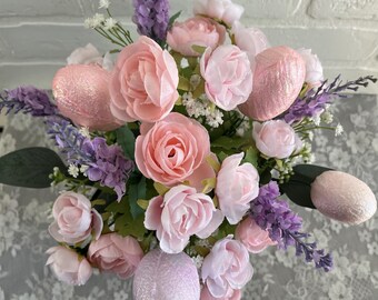 Pretty Easter Floral Arrangement