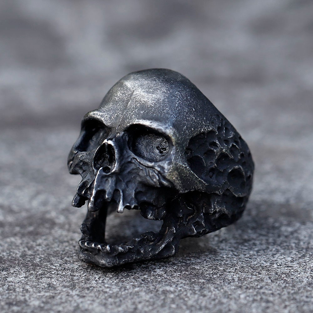 Mens black skull ring deals