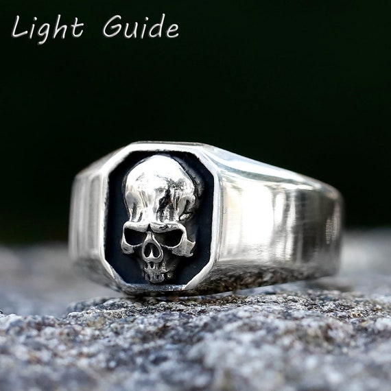 Stainless steel skull ring deals