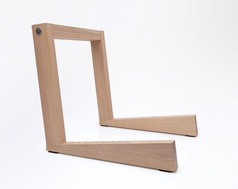 Minimalistic Vinyl Record Storage Stand - Natural Wood Rack for Record Collection