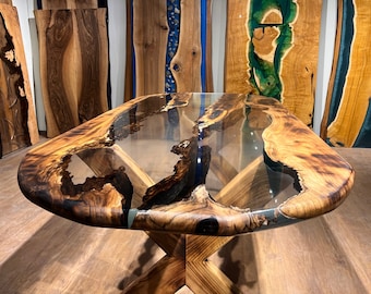 Handgemachter klarer Esstisch aus Walnussholz: Live Edge Resin Tisch | Kundenbestellung | Mitteltisch