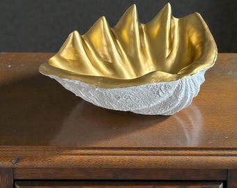 Gold Interior Dekorative Schüssel | Skulpturales Tischobjekt | Modernes Home-Styling