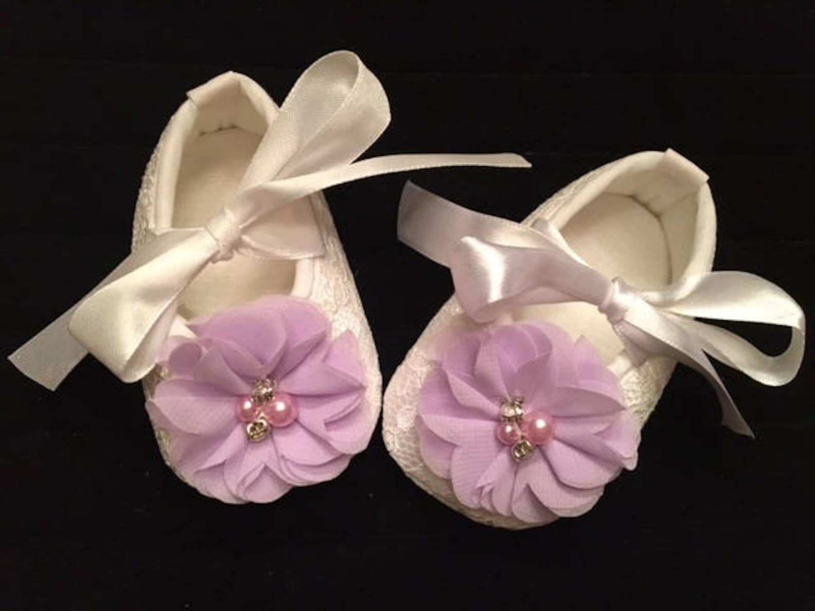 white lace baby shoes with lavender flower accent - lilac flower girl baby shoes - baby dress christmas shoes - baby ballet slip