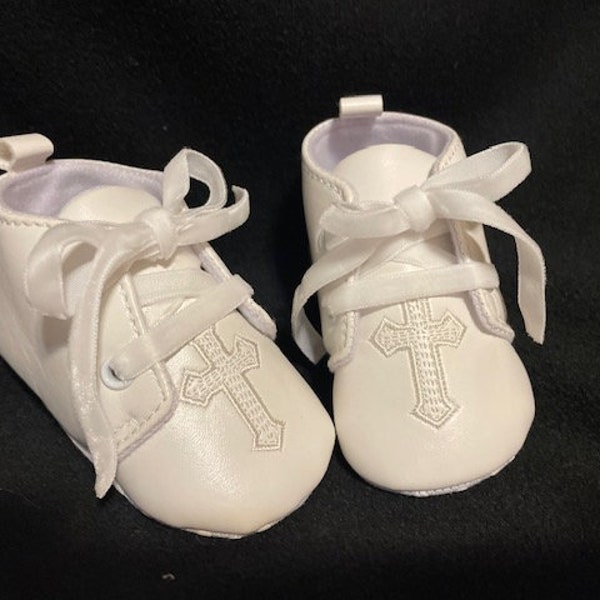 White Christening Shoes for Baby Boy or Girl Baptism Dedication Christmas Infant Embroidered White Cross Crucifix with Velvet Shoelaces
