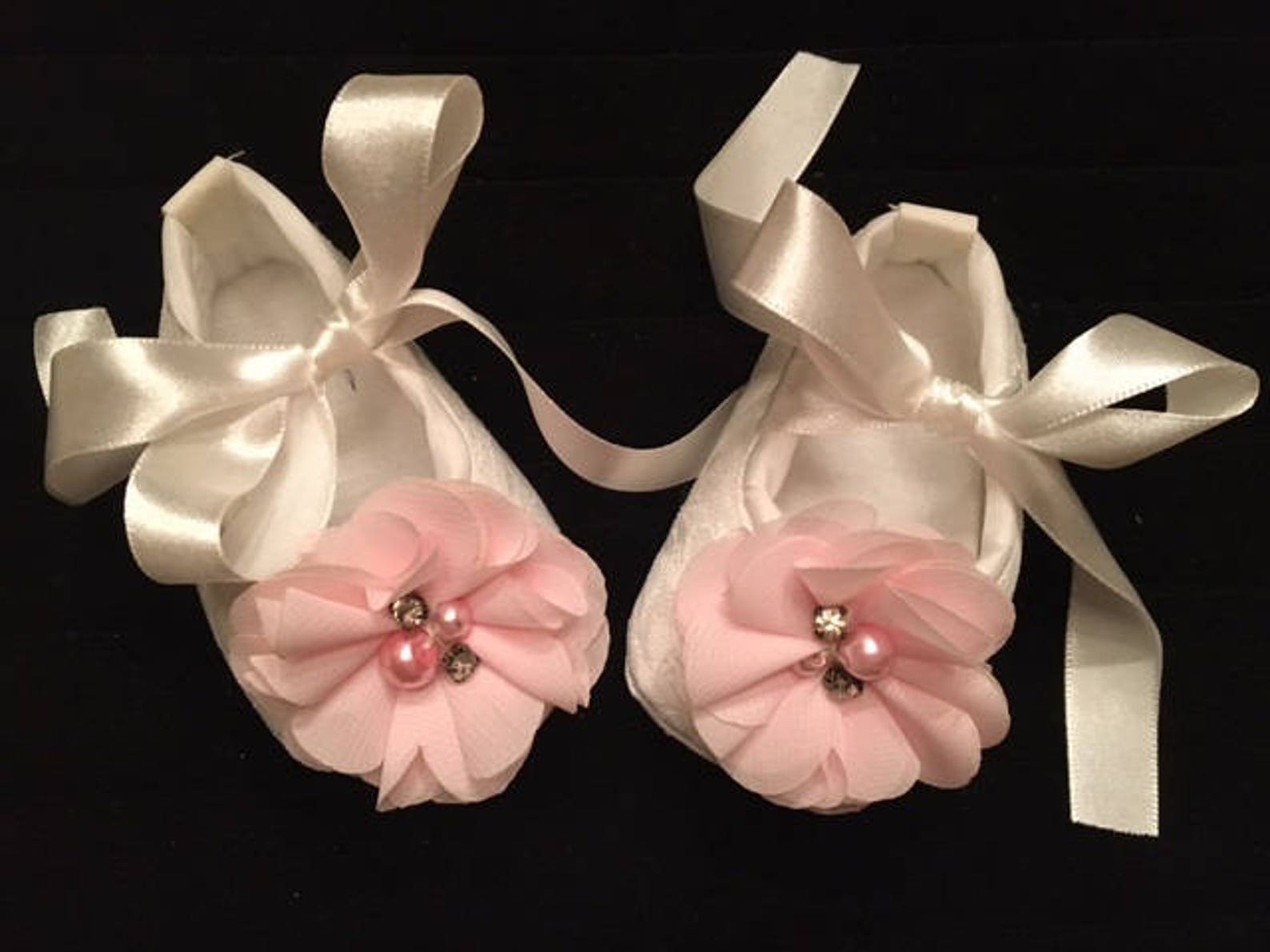 white lace baby shoes