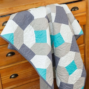 Avonlea Rain Quilt Pattern - pdf download