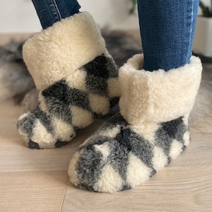 Traditional Ukrainian Wool Slippers - Chuni from the Carpathian Region, Wool Hutsul Unisex Slippers, Christmas Gift, Made in Ukraine