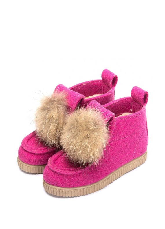 Ukrainian pink felt&wool winter shoes (valeshi), women's boots