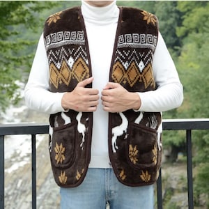 Ukrainian Wool Vest, Unisex Vest, Carpathian Hutsul Сlothes, Made in Ukraine, Christmas Gift