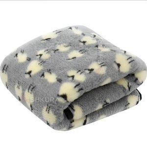 Cozy Ukrainian Wool Blanket with Adorable Sheep Print, Made in Ukraine, Christmas Gift