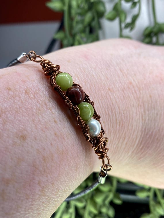 Birthstone Peas in a Pod-Customizable PeaPod (1,2,3,4,5 or 6) Bracelet Wire Wrapped in Steel/Bronze/Titanium/ 14k Rose Gold/Black Niobium