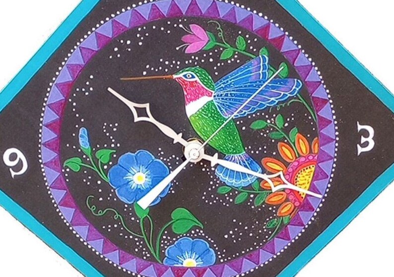 Hummingbirds Dream Garden Pendulum Clock With Flying Hummingbird ...