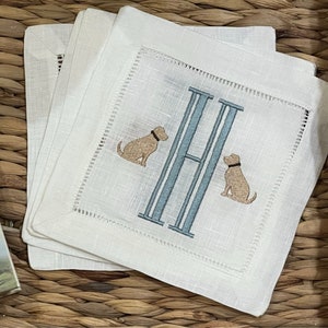 ラブラドール レトリバー カクテル ナプキン (4 枚セット) | 刺繍入りカクテル ナプキン | 結婚祝い | ホステス ギフト | 新築祝いギフト