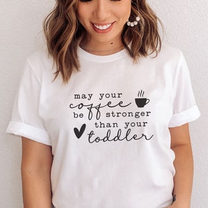 Que votre café soit plus fort que toddler SVG, Mom Life svg, Funny Mom svg, Mother’s Day svg, Cut File, fichier svg, vecteur, Cricut, Silhouette