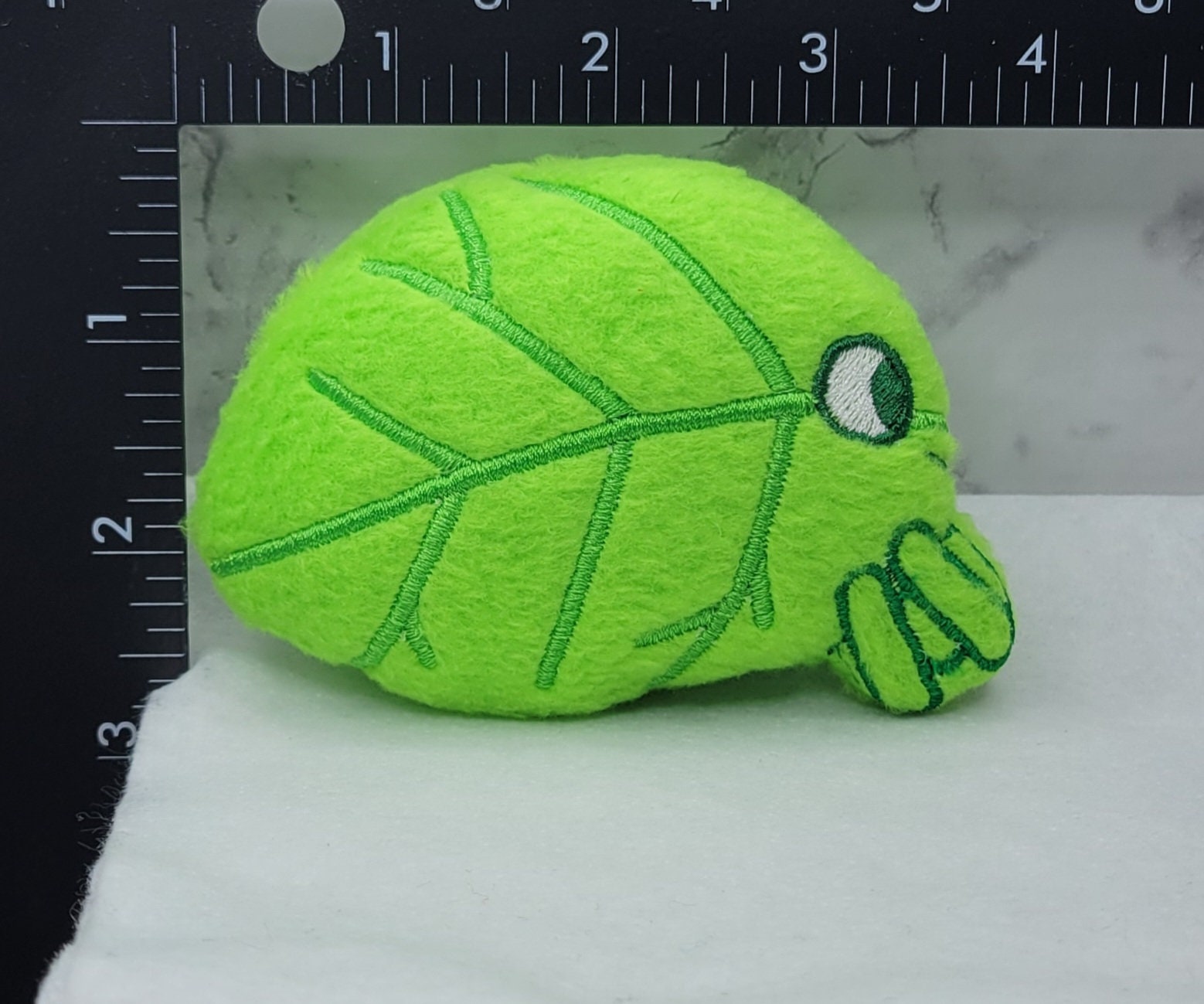 Walking Leaf Plushie, Leafy SMALL or Extra Small Ornament - Etsy