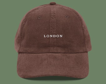 Chapeau en velours côtelé brodé de Londres, Angleterre