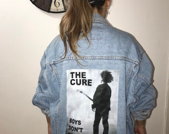 1980’s retro vintage The cure boys don’t cry print denim jacket.