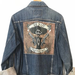 1980’s retro vintage “ZZ TOP ” print denim jacket.